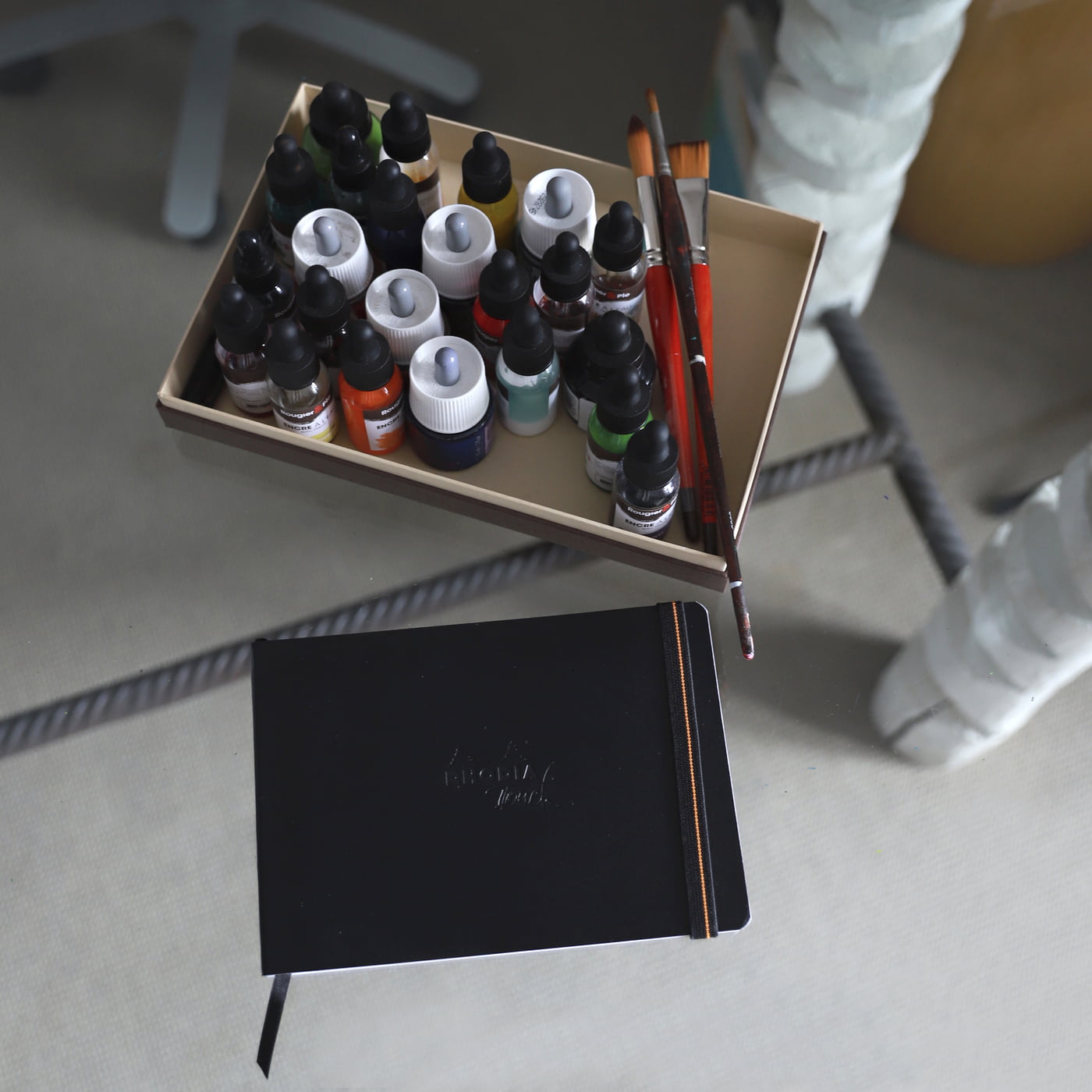 RHODIA TOUCH PREMIUM BRISTOL PAPER SKETCHBOOK, 205GSM, LANDSCAPE, 32