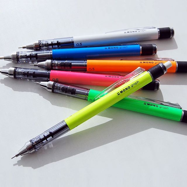 DPA-134C TOMBOW MONO GRAPH MECHANICAL PENCIL, 0.5MM, NEON YELLOW DPA-134C TOMBOW MONO GRAPH MECHANICAL PENCIL, 0.5MM, NEON YELLOW